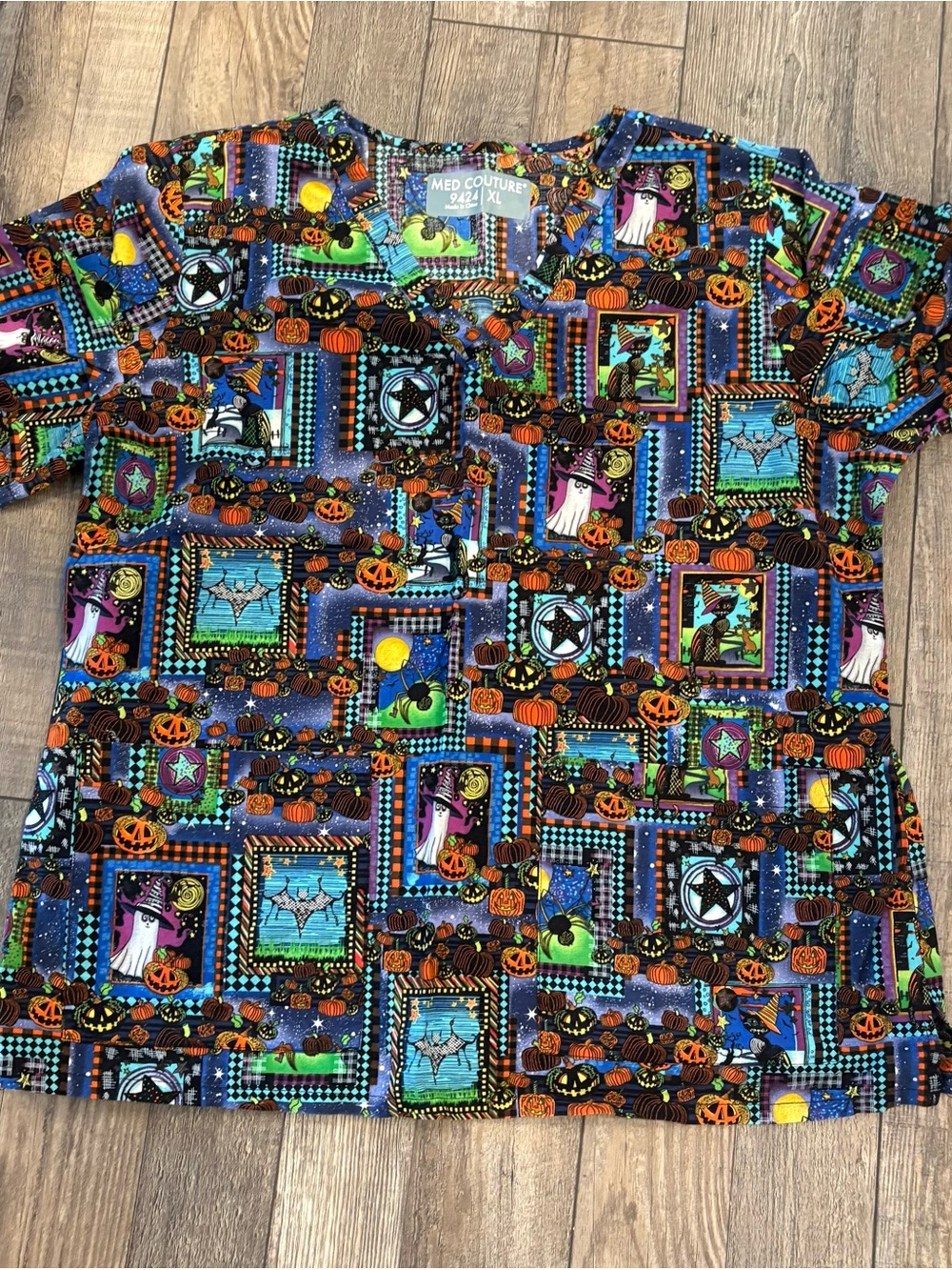Scrub top